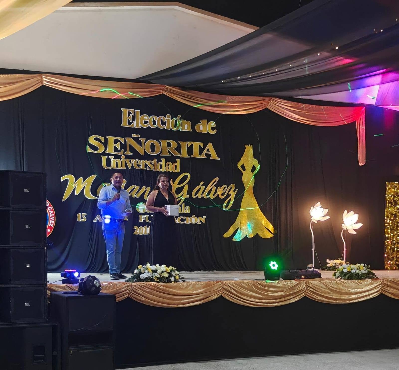 Elección Señorita UMG 15 Años